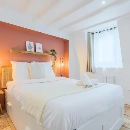 Center Bright And Functional * Λιλ