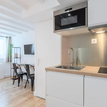 Center Bright And Functional Appartement *